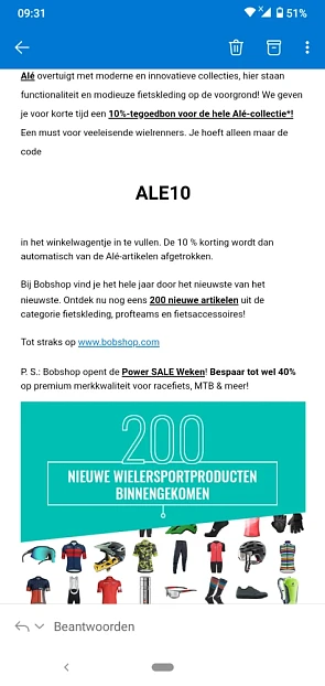 Bij bobshop krijg je met de code ALE10 10% ko...