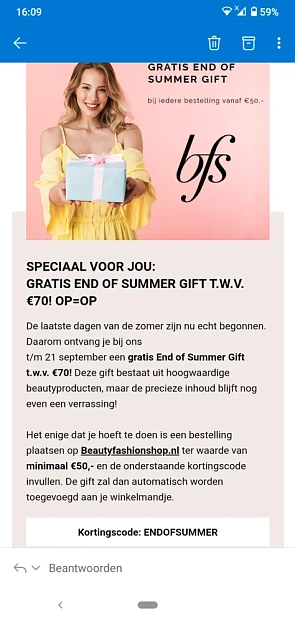 gratis End of Summer Gift t.w.v. €70 bij aank...