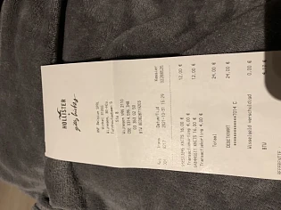 2e aan -50% in Hollister te Wijnegem shopping