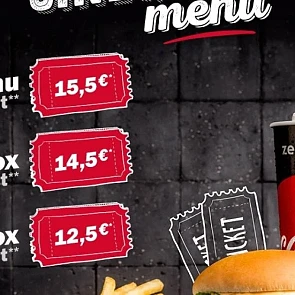 Une place de cinéma gratuite avec un menu Qui...