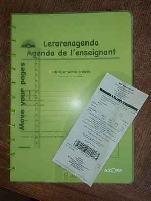 Mooi koopje gedaan: lerarenagenda atoma A4 (o...