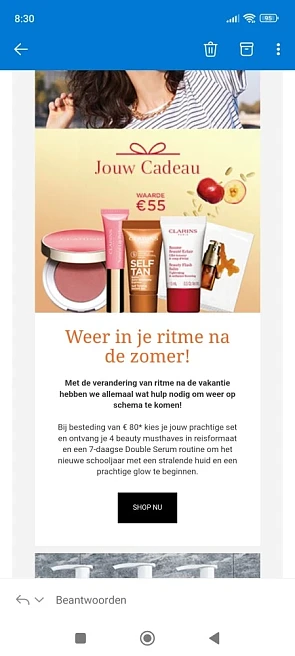 Bij clarins.com krijg je bij aankoop vanaf €8...