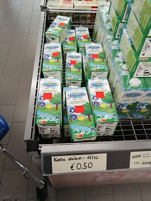 Aldi Beernem thv de kassa: joyvalle melk 1 li...