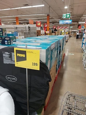 Makro Alleur Lay-Z Spa Miami 199eur.