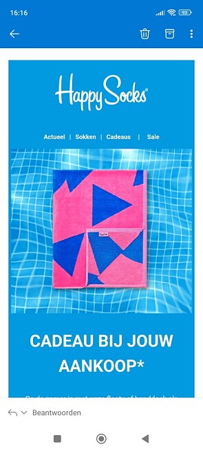 Kies tussen een floaty met een waarde van €39...