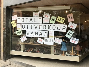 Bij BABBELO, TOTALE UITVERKOOP VAN NIEUWE KIN...