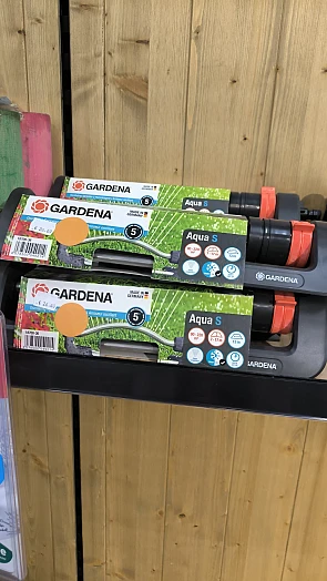 Gardena tuinsproeier aan 8€